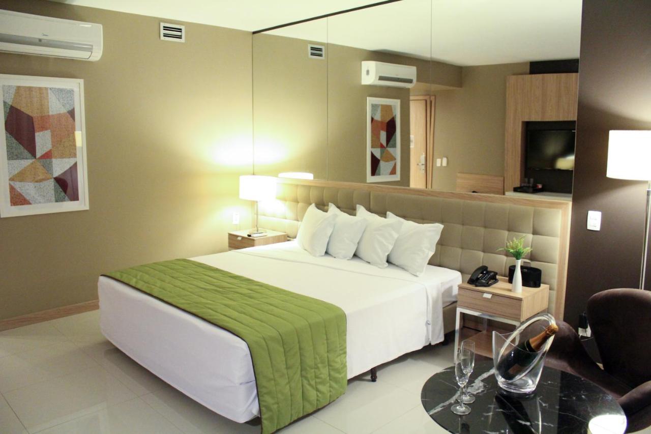 Esuites Savassi Toscanini Hotel